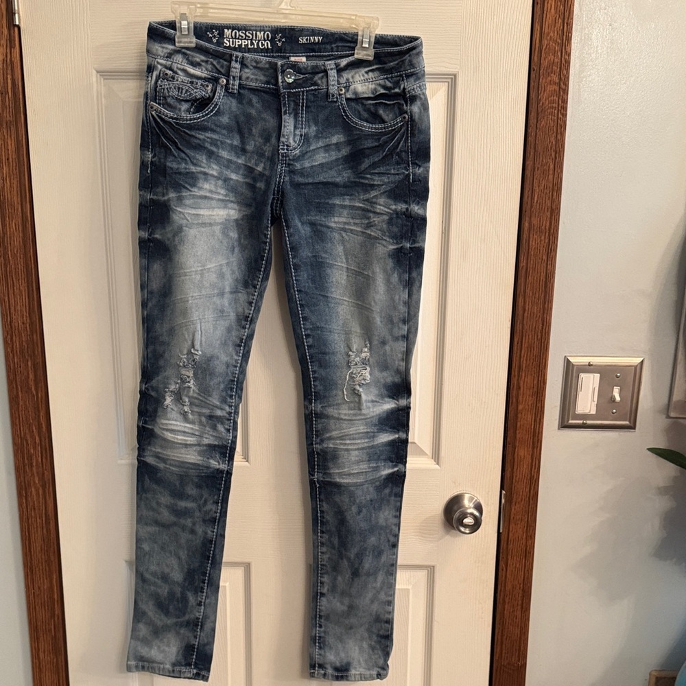Mossimo Supply Co.‎ Women's Faded Blue Skinny Jeans